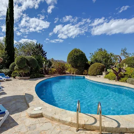 In Mit Grossem Pool Pollença